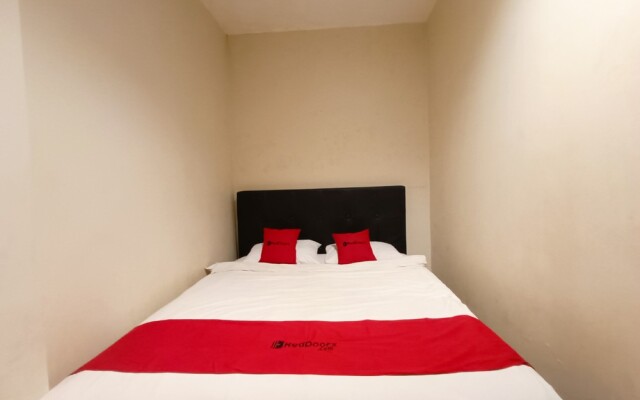 OYO 1769 Rid's Hotel