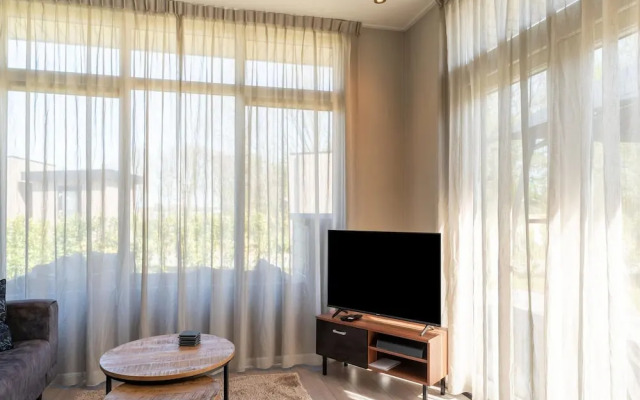 Rural House on Park Near Molenschot