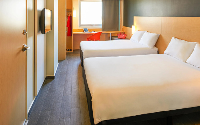 Ibis Los Mochis