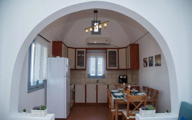 Villa Aelia Santorini