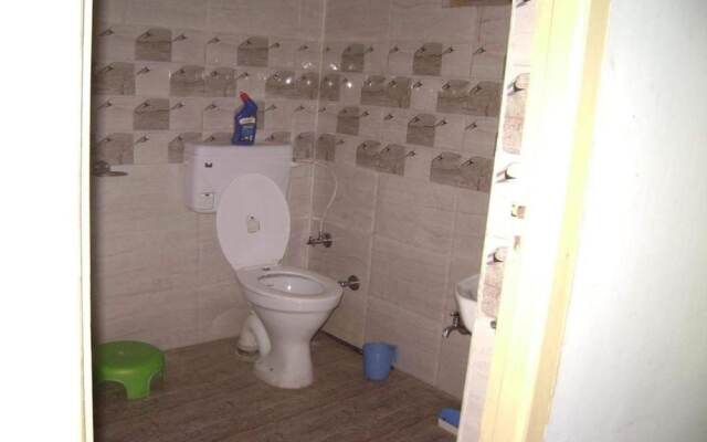 BlueStays Hostel