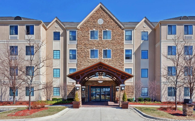 Staybridge Suites Chicago - Glenview by IHG