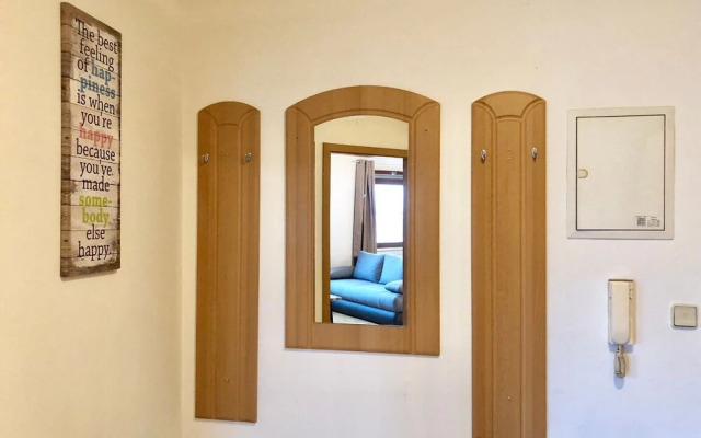 Flair of the City 2 minutes to metro