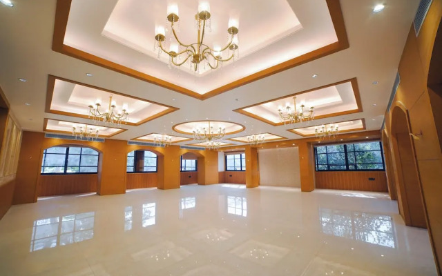 Hotel Centre Park Bhopal