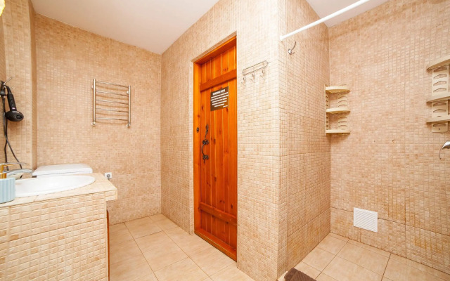 Гостиный двор (Керчь)