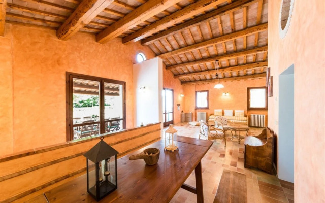 Casal Baroni 10 2 in Osimo