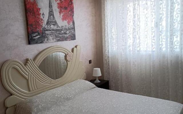 Bel appartement a 2min de Gare TGV Agdal