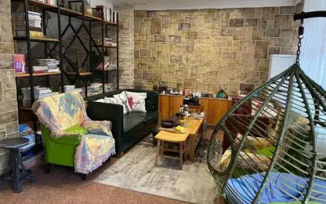 Qingfei Hostel
