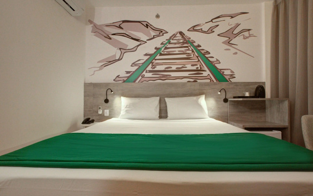 Summit Suítes Hotel Cruzeiro