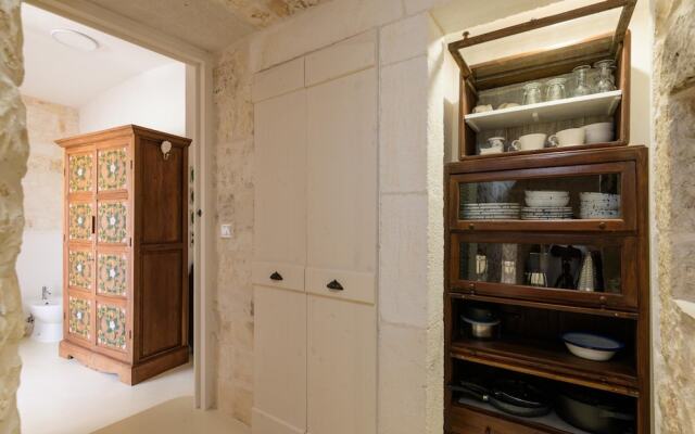 Trullo Cecapesce con Piscina by Wonderful Italy