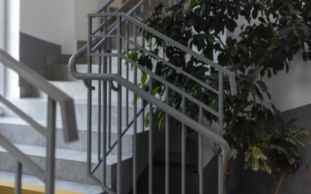 9 ночей на улице Карла Либкнехта 201