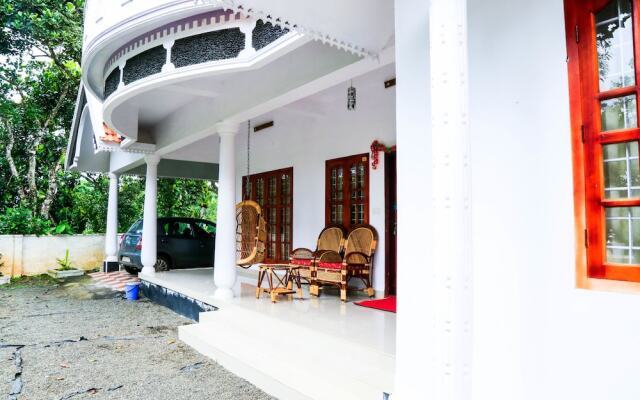 OYO 5517 Home Stay Grand Exotica Villa