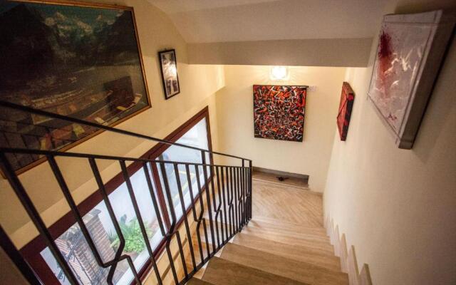 Erasippe Residence