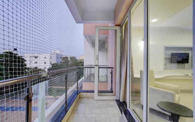 Poolside Retreat Near Sathyabama Chennai