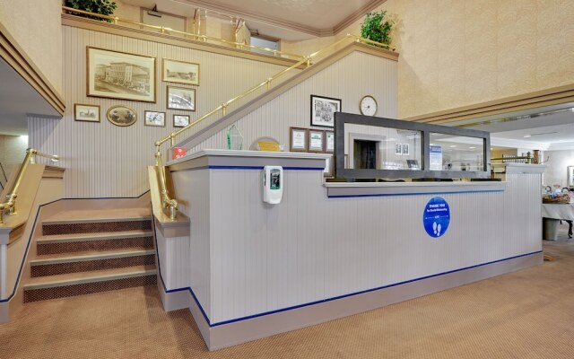 Best Western Potsdam University Park Inn