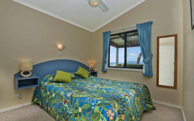 Acclaim Rose Gardens Beachside Holiday Park