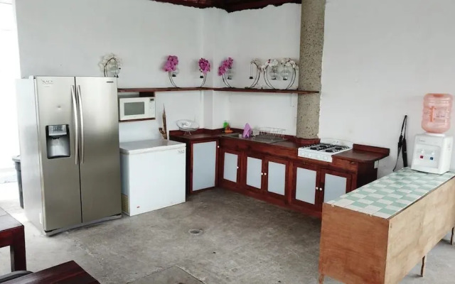 Grandes Grupos Bunker Rooms