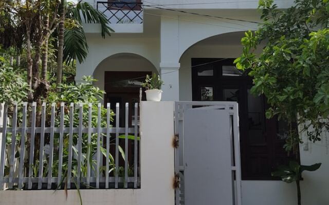 Ana Homestay - Hostel