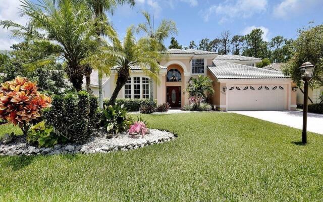 Piccadilly Cir Home