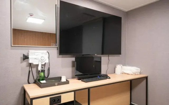 Bucheon Boutique Donkey Hotel