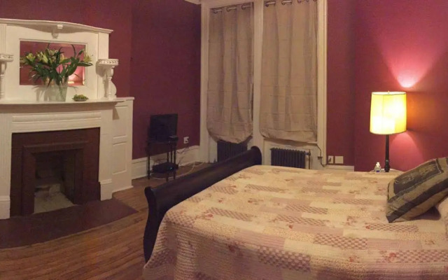 The Melva Inn - Harlem