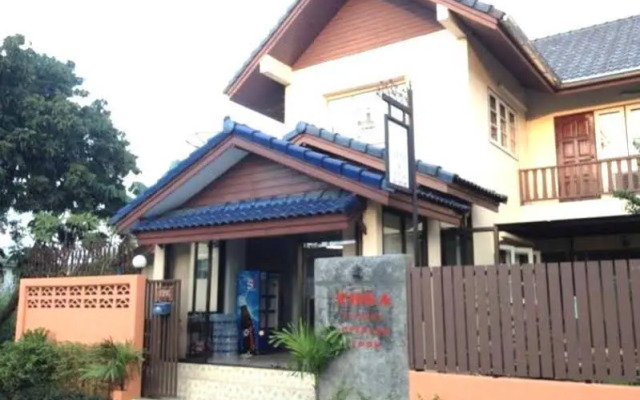 Mon Lodge & Yoga Donmuang