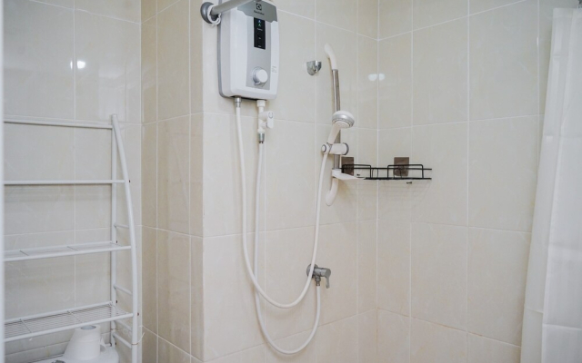 Stunning 2Br With Working Room Apartment At M-Town Residence