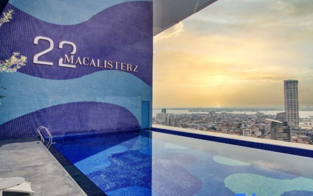 22 Macalisterz by ALV – Outside – George Town