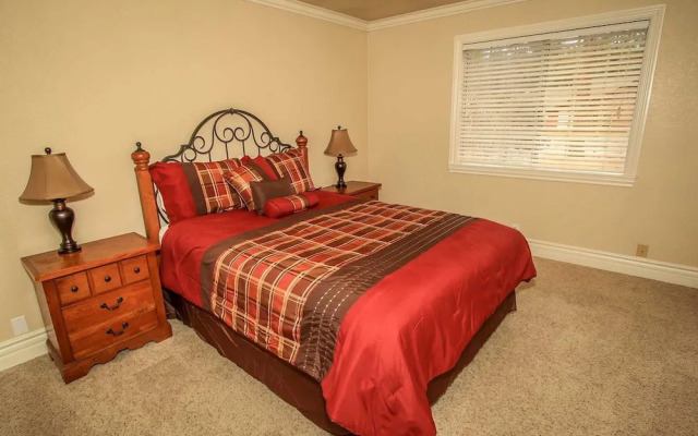 Bear Stone 686 by RedAwning