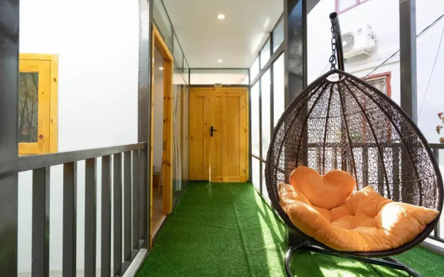 Private Room in Halong City Center - HANZ Almor2