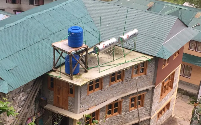 Tribeni Lodge Restaurant And Bar