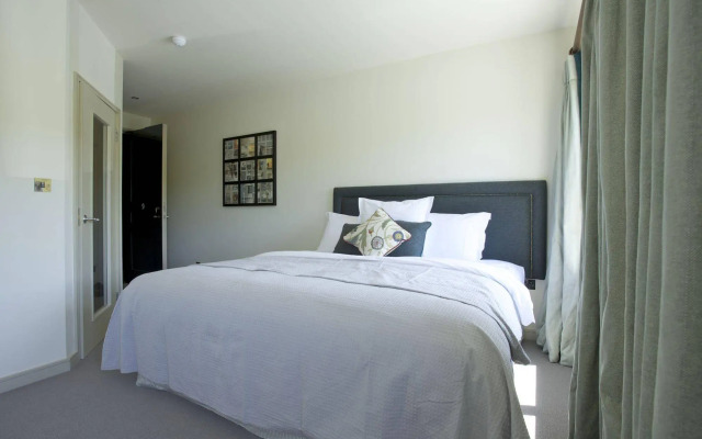 Lewinnick Lodge