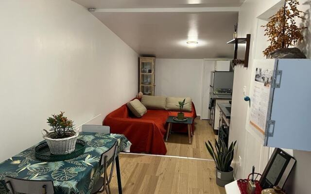 Studios Parfaitement Imparfaits Lens