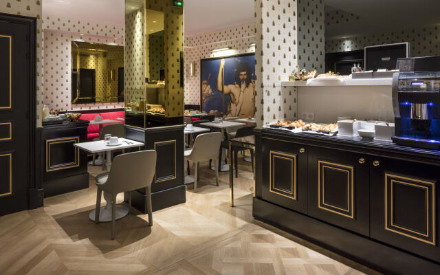 Hôtel Eiffel Petit Louvre