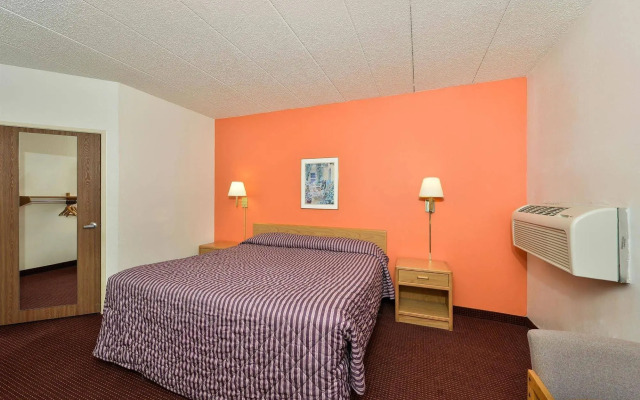 Americas Best Value Inn - Omaha