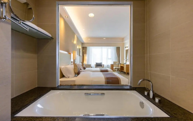 Haiyue Jianguo Hotel