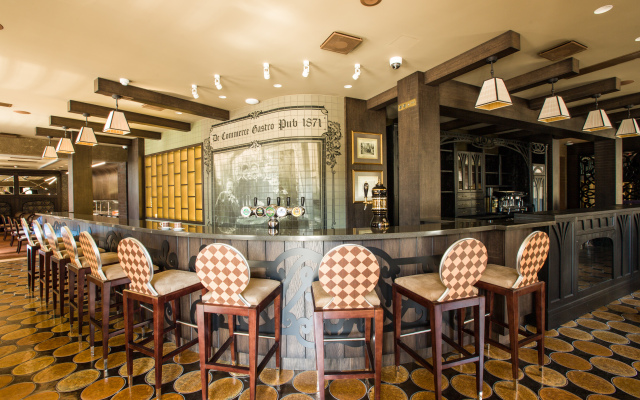Eurostars Metropole Hotel