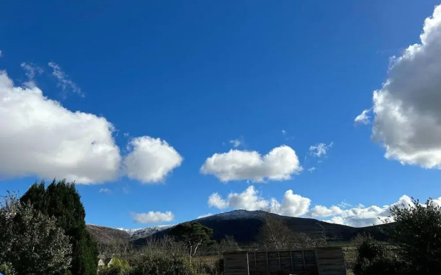 The Old Stables - a gem Surrounded by Mountains!