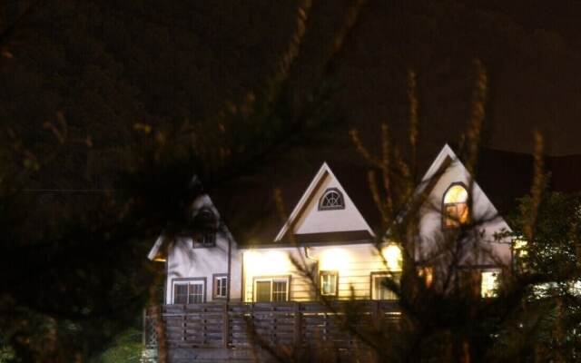 Yangsan Park Pension