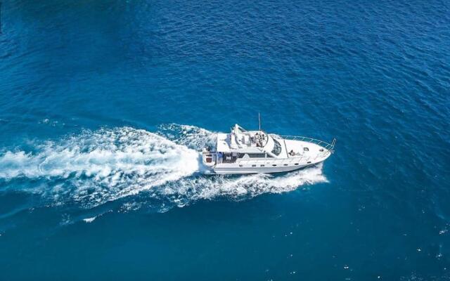 Motor yacht 45', 3 Cabins, 2 WC