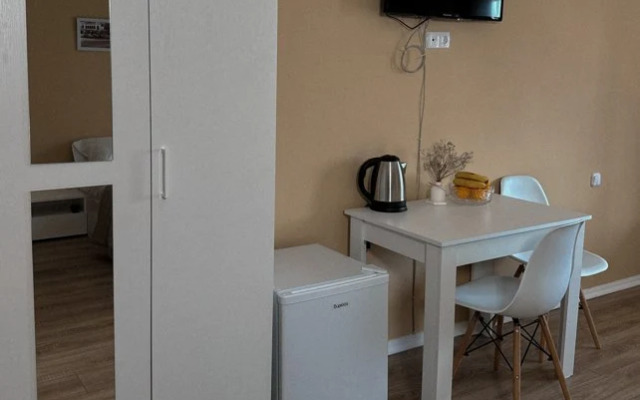 Море (Сухум)