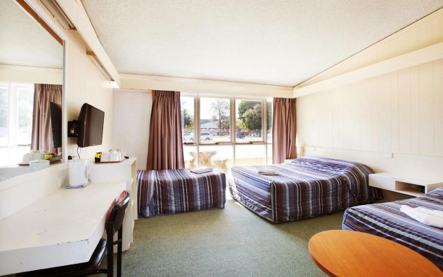 Sunnybank Hotel – Guest Rooms – Brisbane