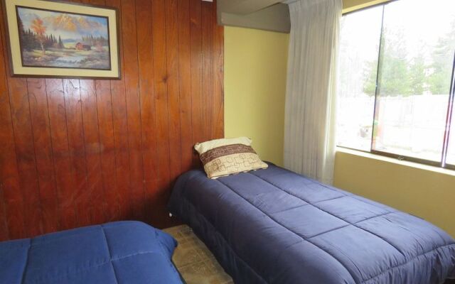 Hermoza House Bed & Breakfast