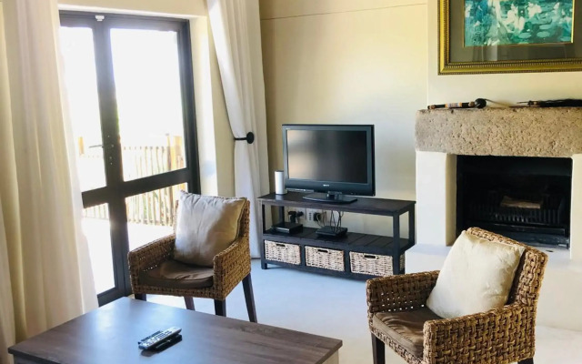 4 Wild Rose Country Lodge