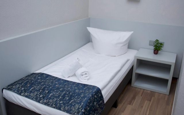 Colour Hotel
