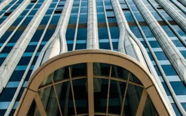Tamrac International Apartment