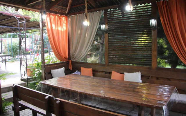 Maze Guest House