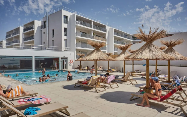 Apartment in Royan Near Sandy Beaches