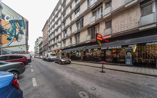 Akácfa 413 Luxury AirCon Center Apartment