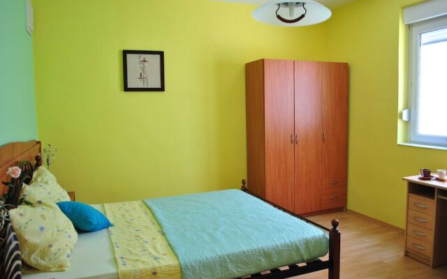 Apartments Šušnjara